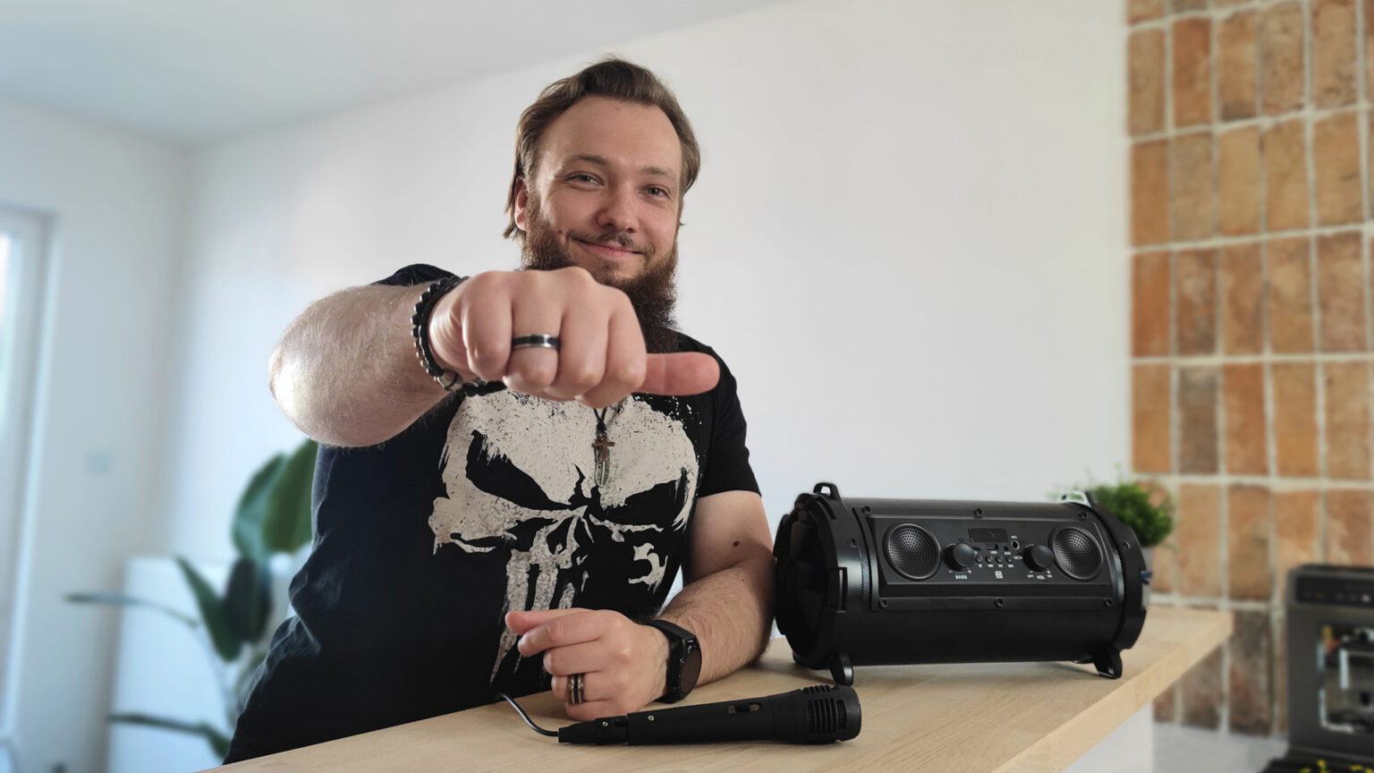 Tani głośnik karaoke