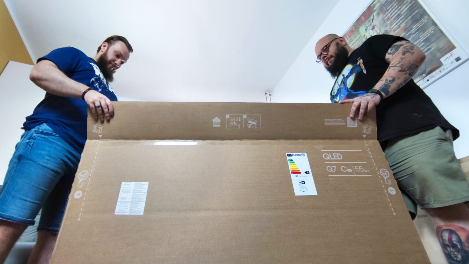 Samsung Q77C - pierwsze wrażenia i konfiguracja