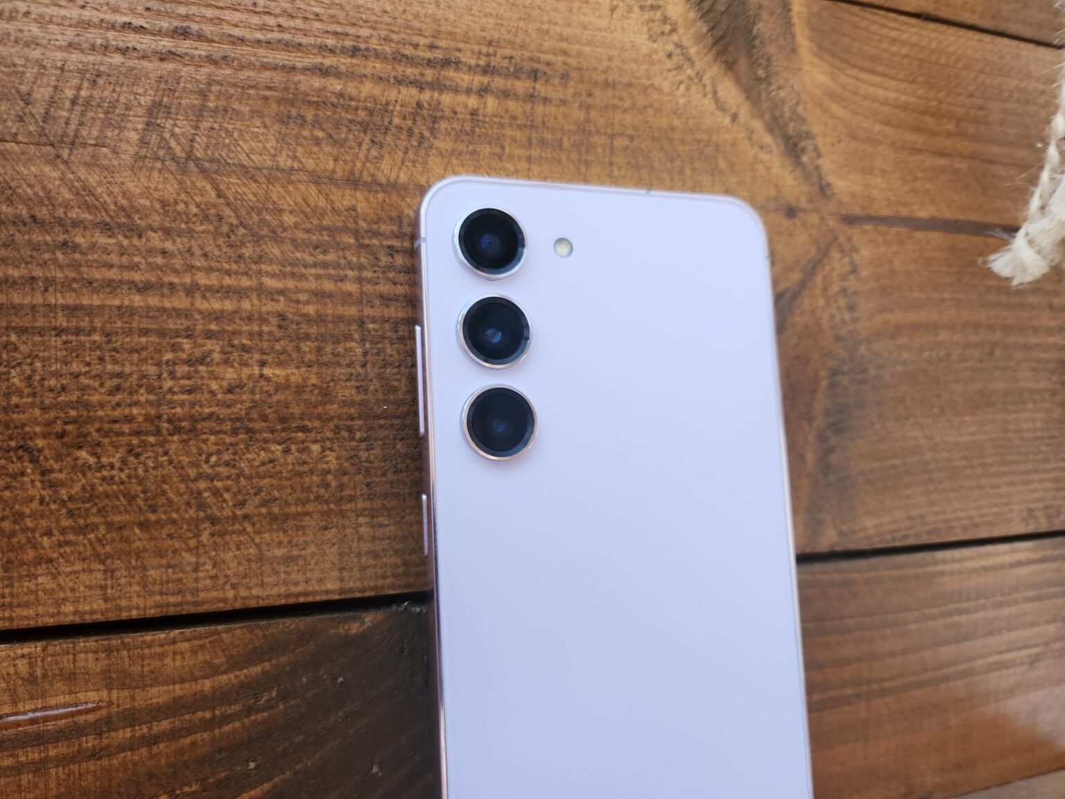 Galaxy S23 vs Xiaomi 13