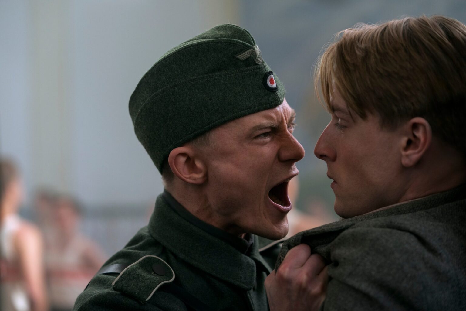 Światło, którego nie widać – czy będzie 2 sezon serialu Netflixa? Kadr z serialu Światło, którego nie widać