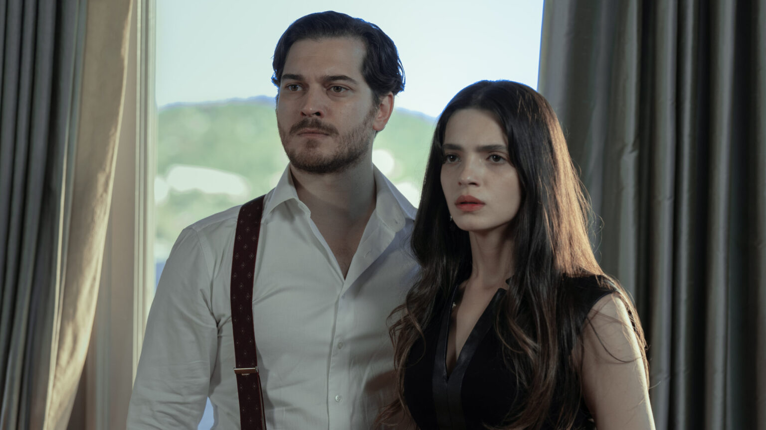 Bohaterowie serialu Krawiec