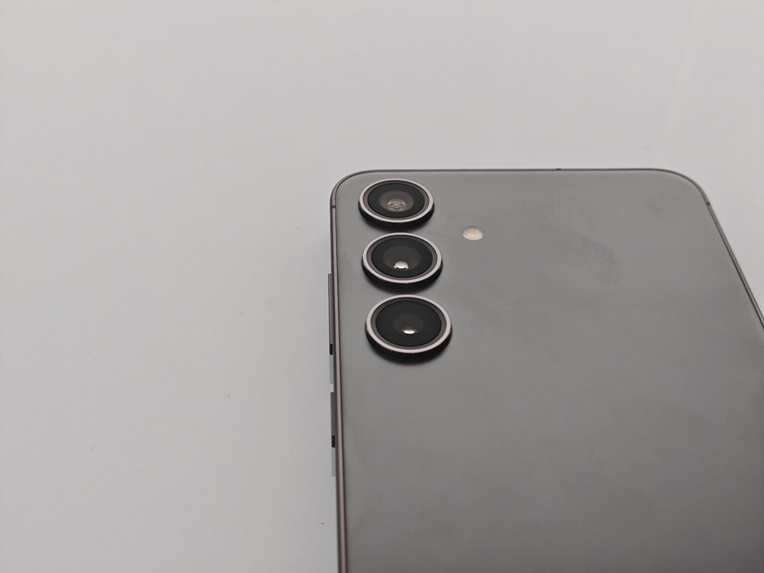 One UI 6.1 – sprawdź, jak Galaxy AI pomoże Ci przerobić zdjęcie przy użyciu sztucznej inteligencji Galaxy S24 camera setup