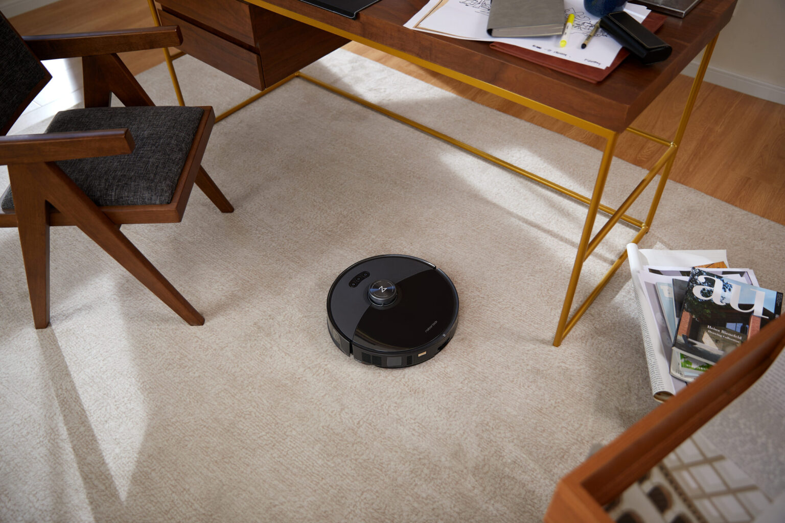 Roborock S8 MaxV Ultra zamiata konkurencję pod dywan! Nowy robot sprzątający klasy premium debiutuje w polskich sklepach jaki robot sprzątający kupić