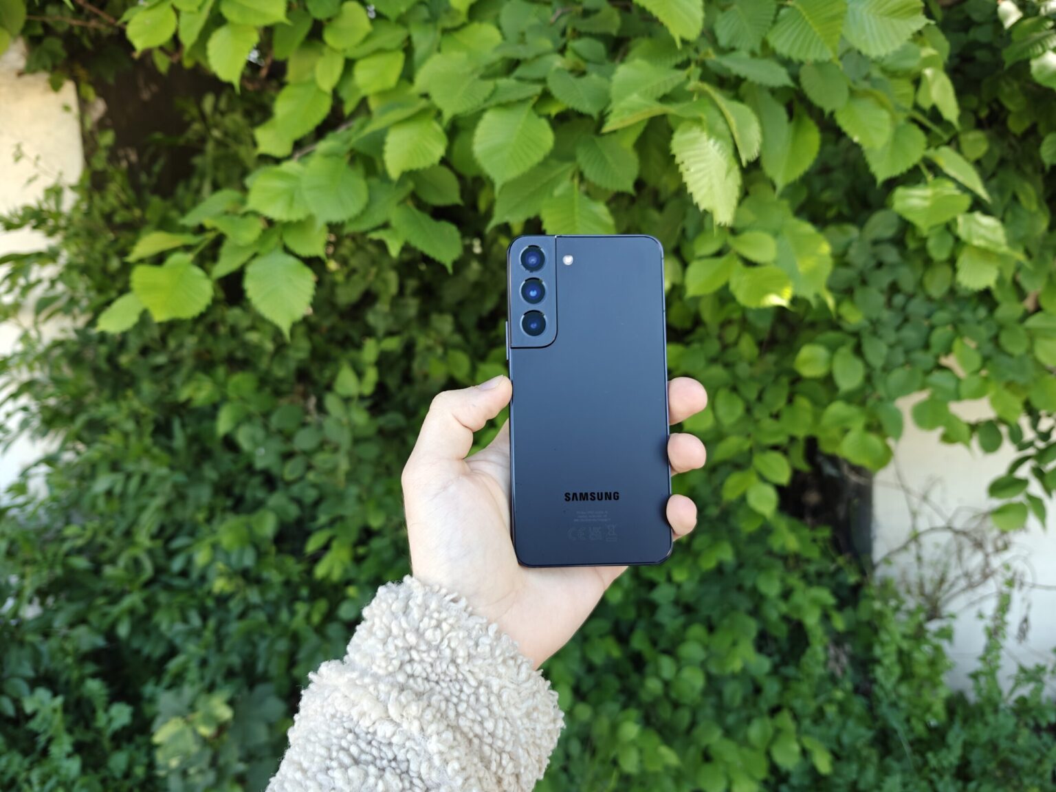 Jak kupić używany telefon w 2024 roku? Wszystko co musisz wiedzieć