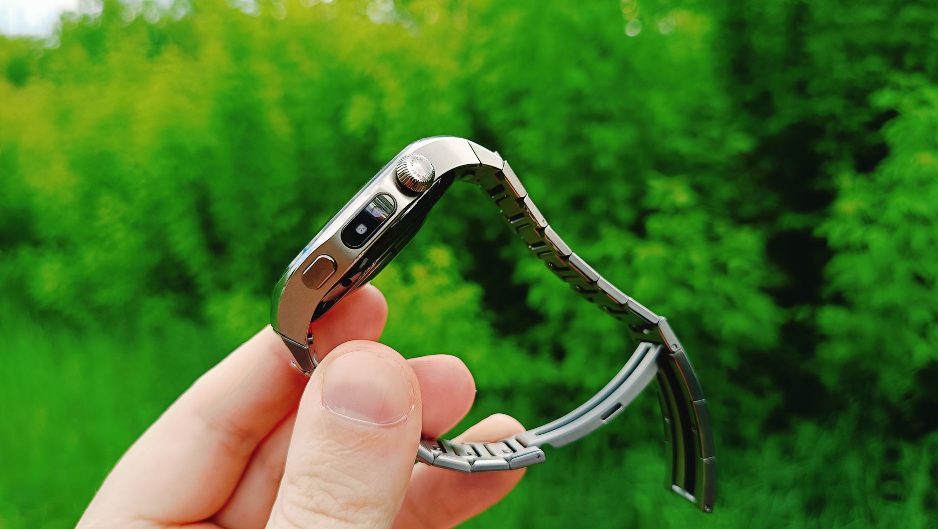 zegarek Huawei Watch 5 z boku