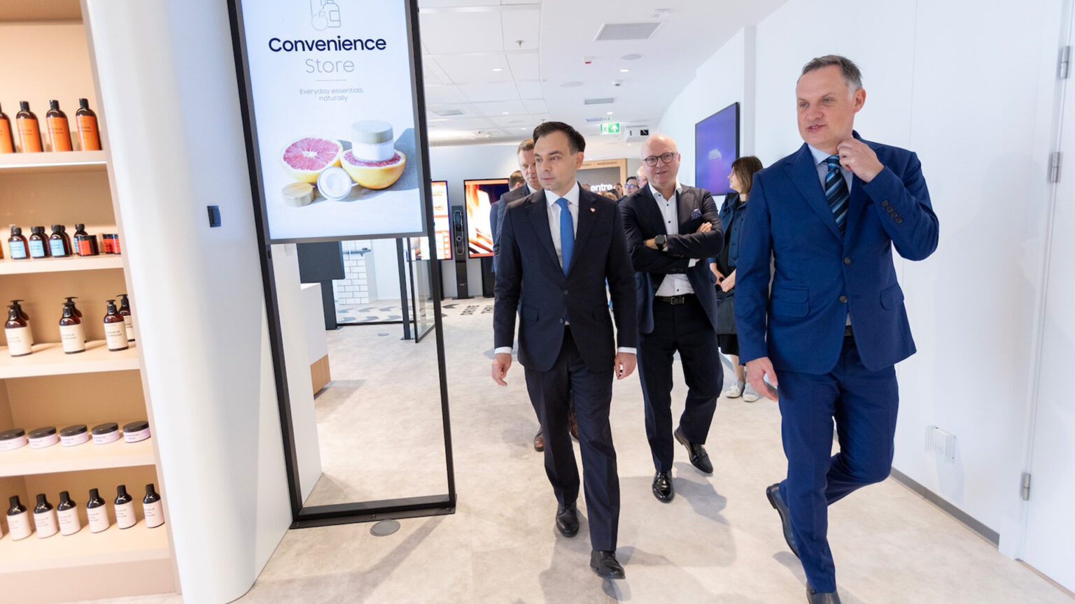 Wnętrze Business Experience Centre Samunga w Warszawie